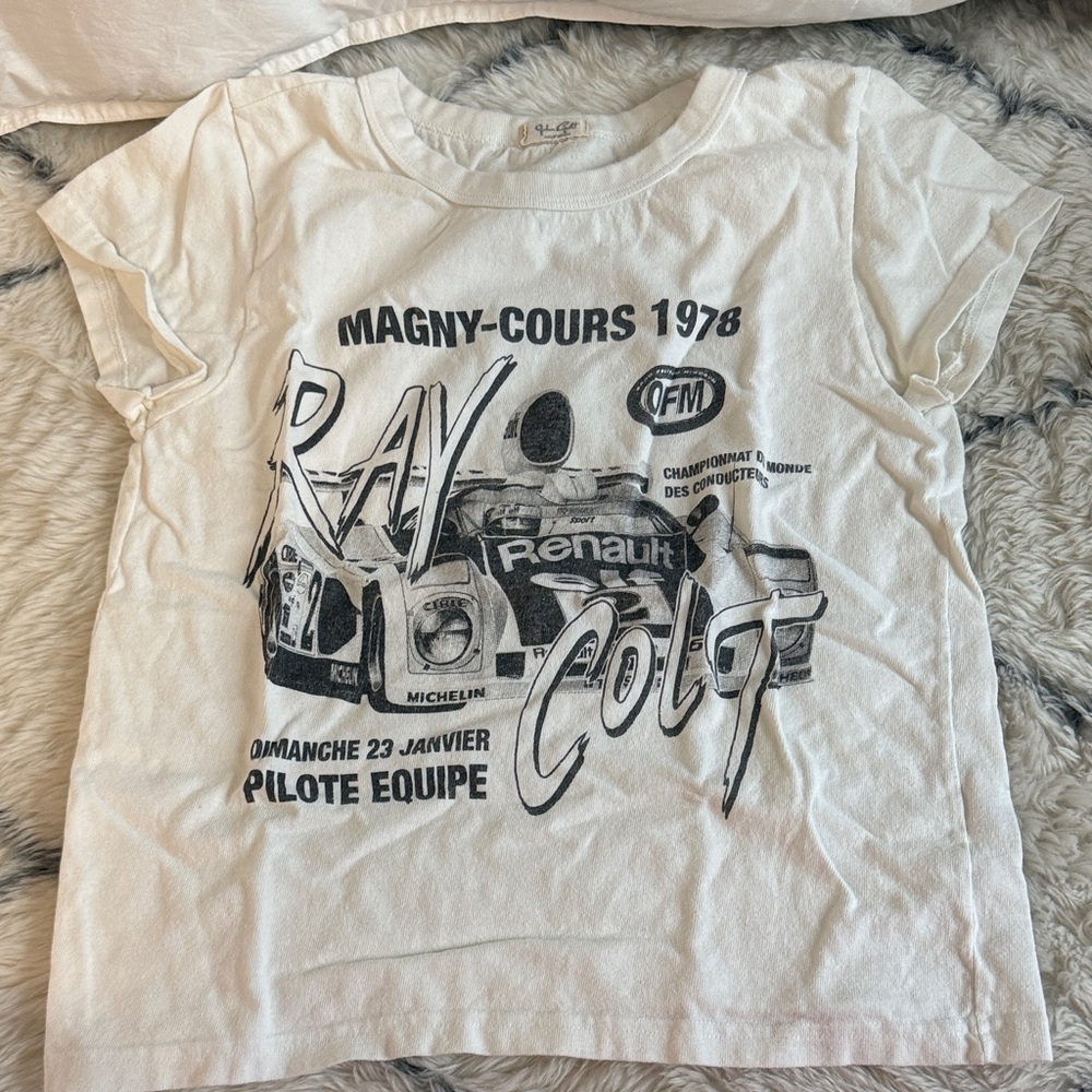 Brandy Melville Cream Graphic Tee